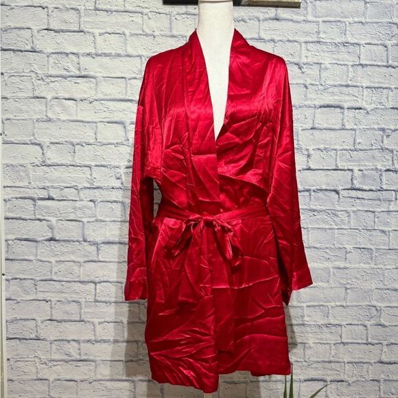Victoria's Secret Victoria Secret Red Satin Kimino Robe Vs Lingerie - Picture 2 of 10